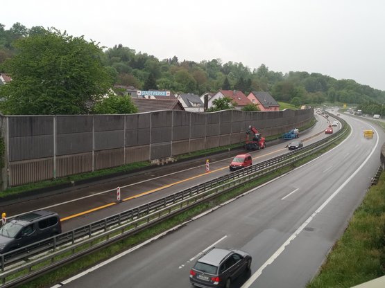 B 10: Lärmschutzwand bei Ebersbach
