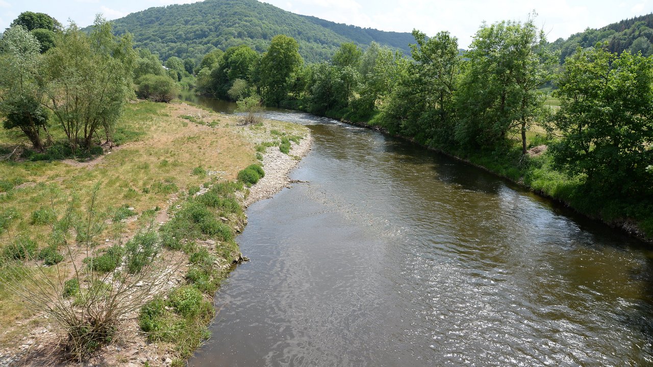 Bild zeigt den Fluss Kocher