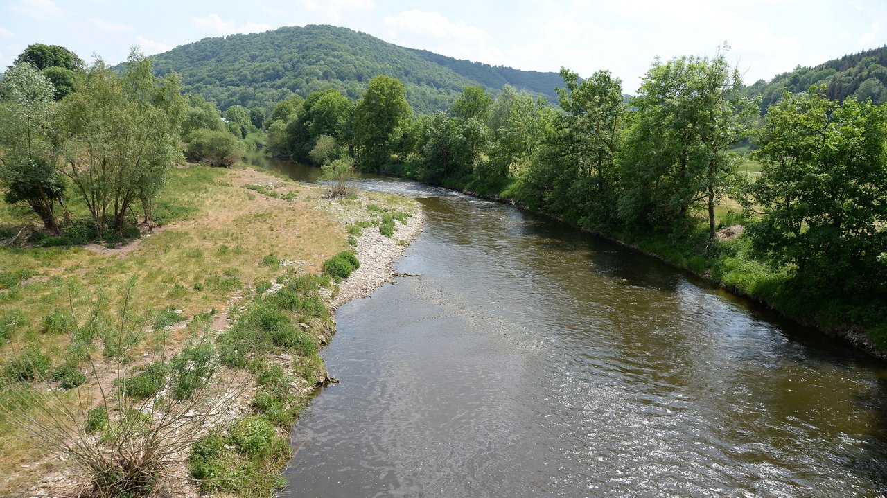 Bild zeigt den Fluss Kocher