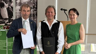 Ehrennadelverleihung Andreas Volk