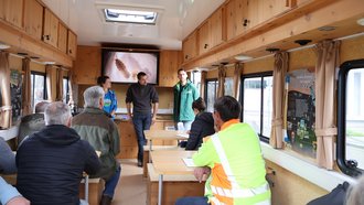 Biberberatende im Ökomobil