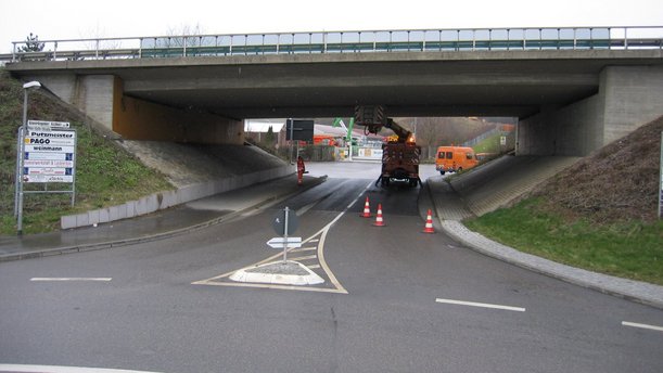 Seitenansicht Seite Kreisverkehr (Ostseite)