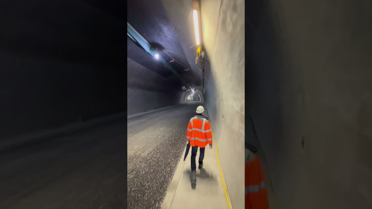 Ein Blick in die Röhre(n) am Schemelsbergtunnel bei Heilbronn