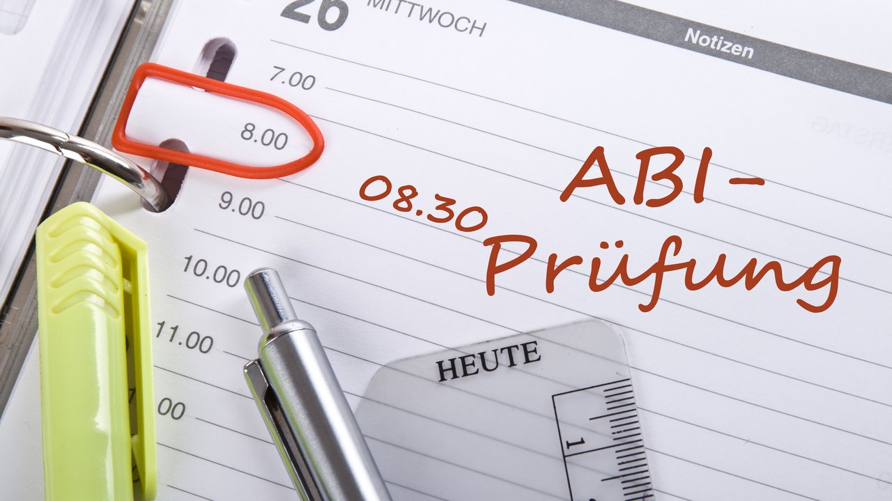 Kalender mit dem Vermerk "ABI-Prüfung"