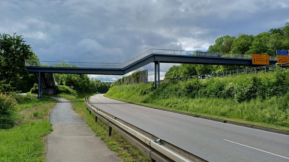 B 10 Überführung eines Fußgängersteg (Plochingen)