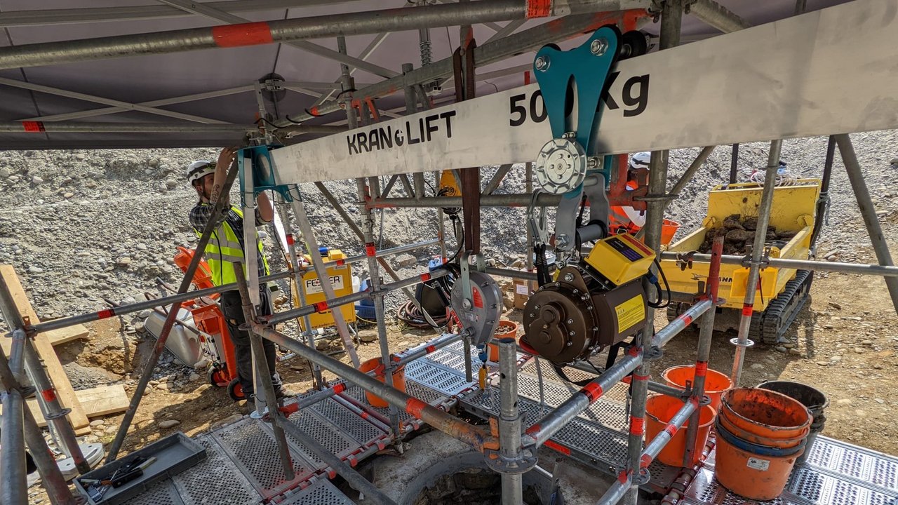 Bild zeigt einen Kran