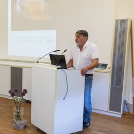 Bild zeigt Prof. Dr. Claus Wolf