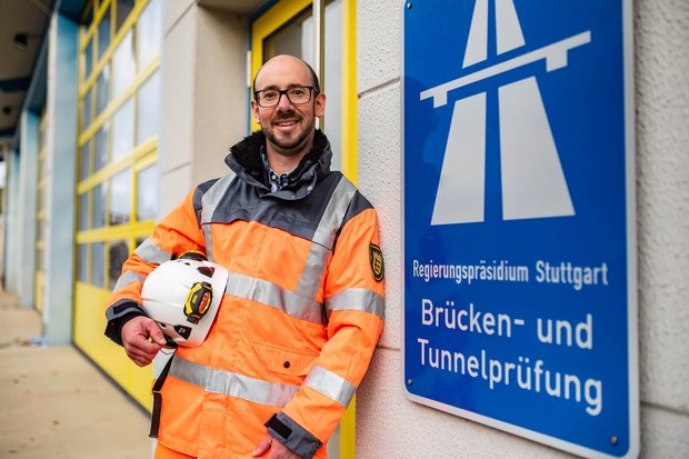 Michael Lutz prüft für das Regierungspräsidium Brücken im Stuttgarter Regierungsbezirk