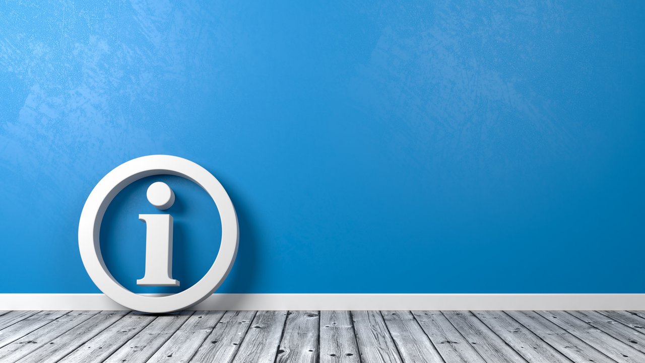 kleines weißes "i" im weißen Kreis vor blauem Hintergrund