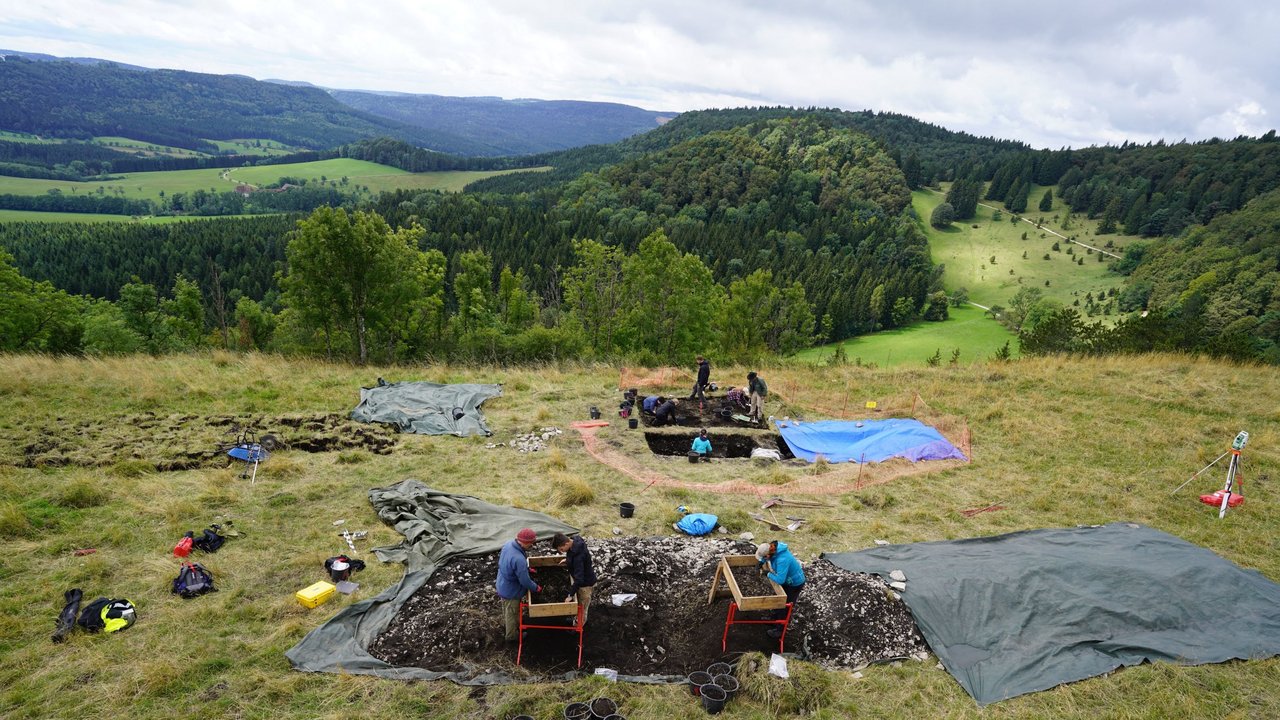 Archäologischen Ausgrabung auf dem Lochenstein
