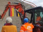 Spatenstich zum Rettungsstollen