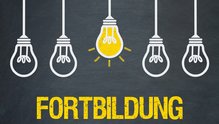 Bild zeigt 5 gezeichnete Glühbirnen
