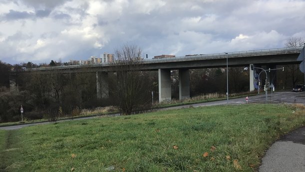 Seitenansicht Körschtalbrücke