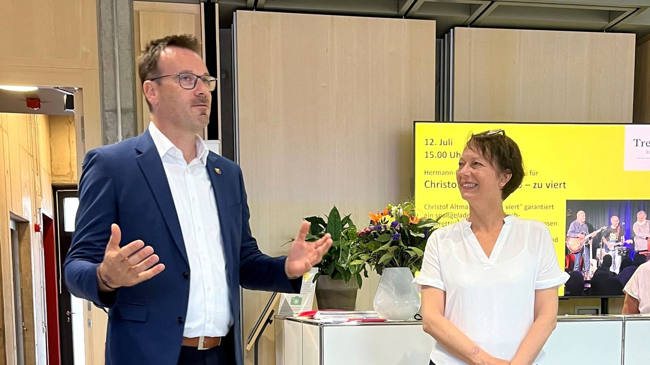 Regierungspräsidentin Bay und Oberbürgermeister Dambacher