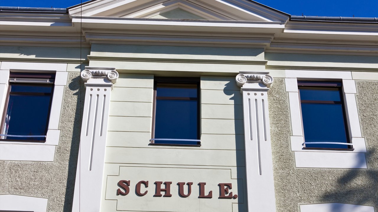 Schulgebäude